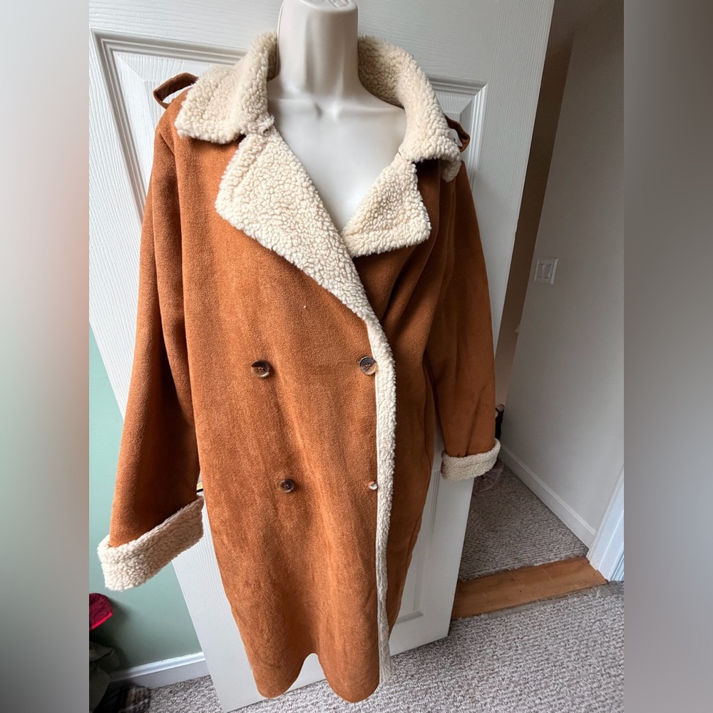 Forever 21 Tan and Cream Trench Coat